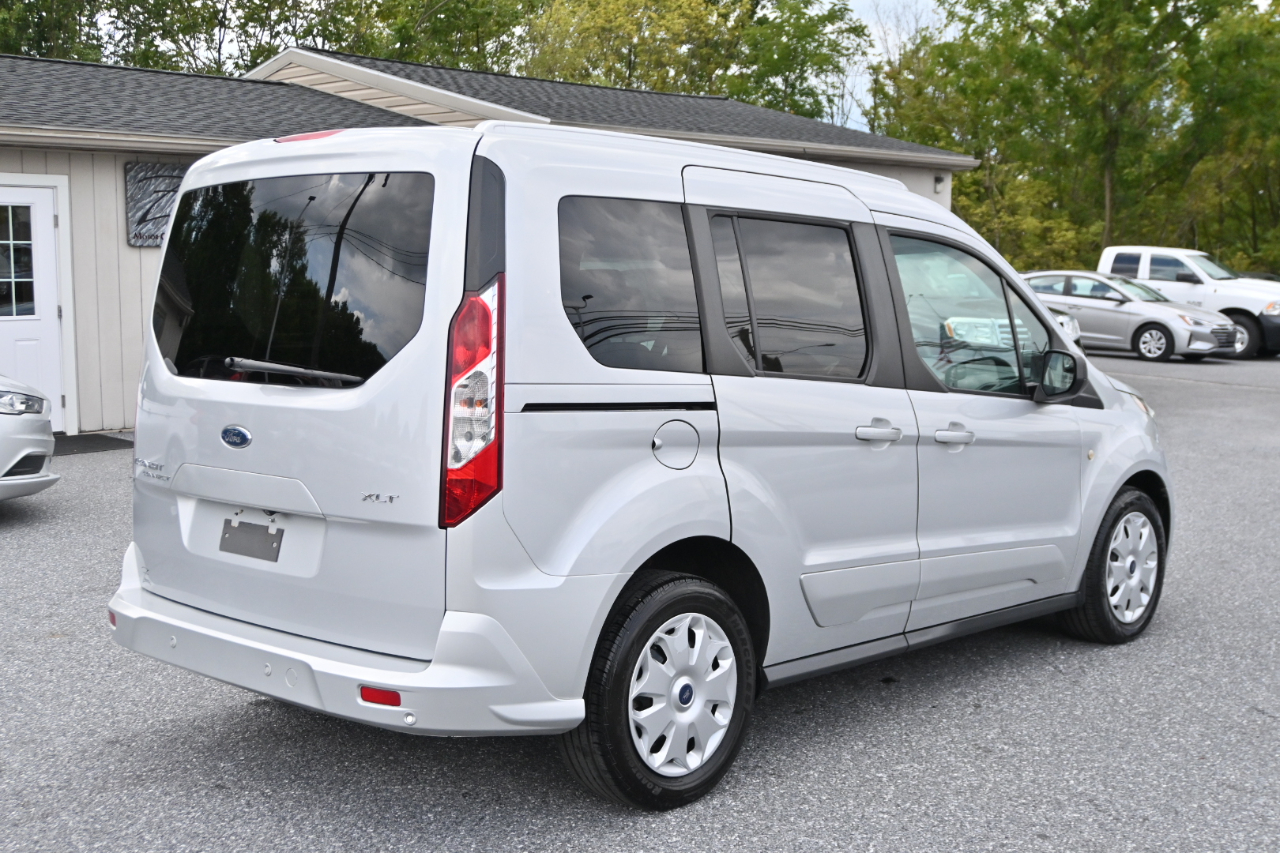 Ford Transit Connect Wagon XLT SWB w/Rear Liftgate 2017