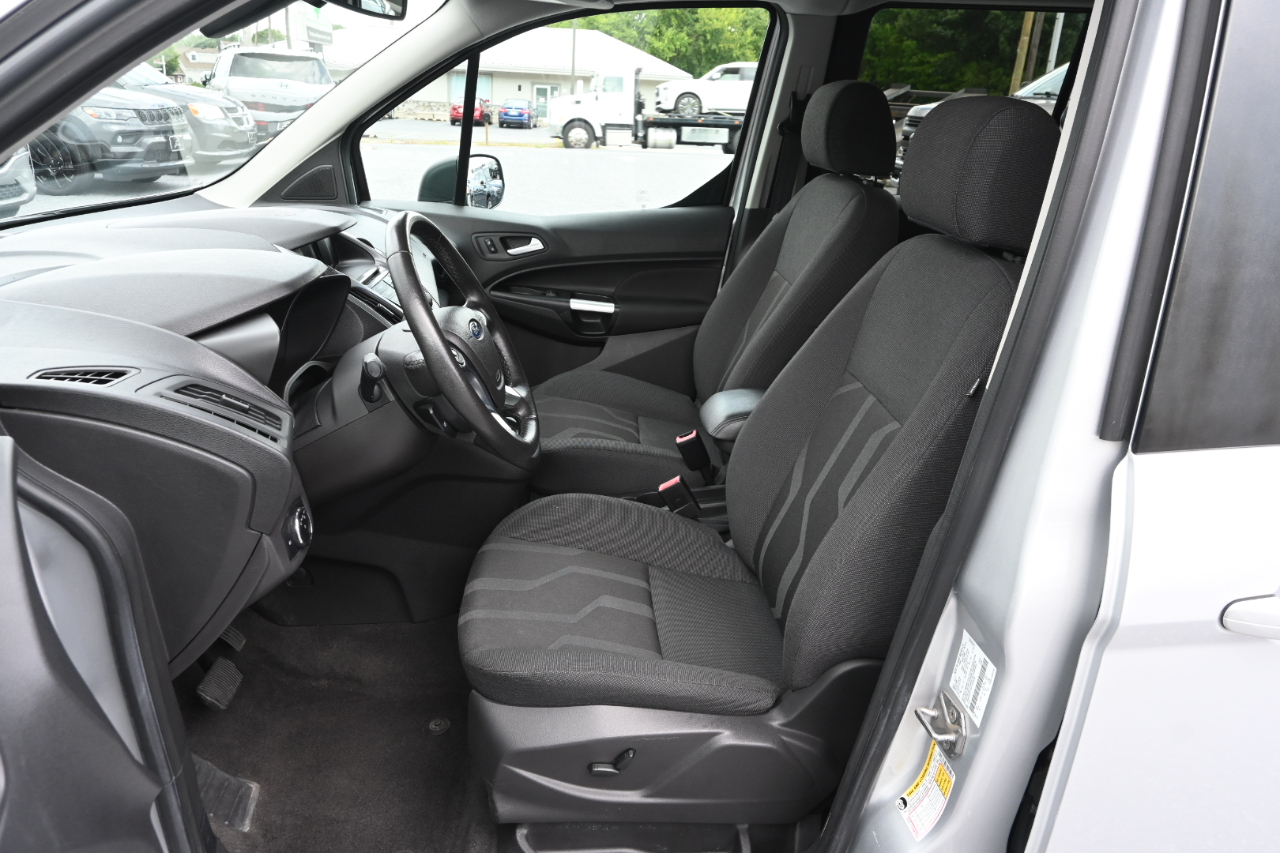 Ford Transit Connect Wagon XLT SWB w/Rear Liftgate 2017
