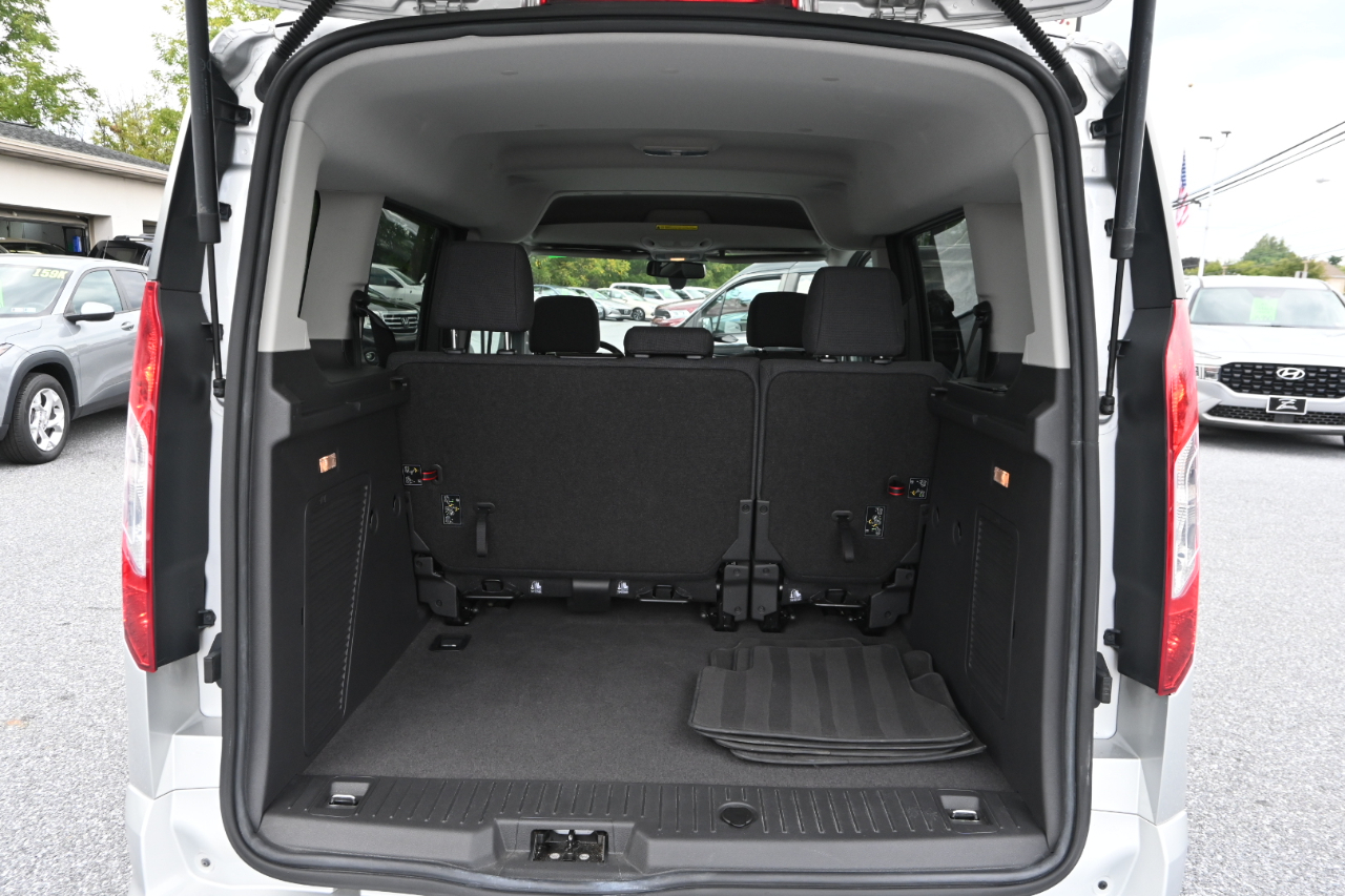 Ford Transit Connect Wagon XLT SWB w/Rear Liftgate 2017