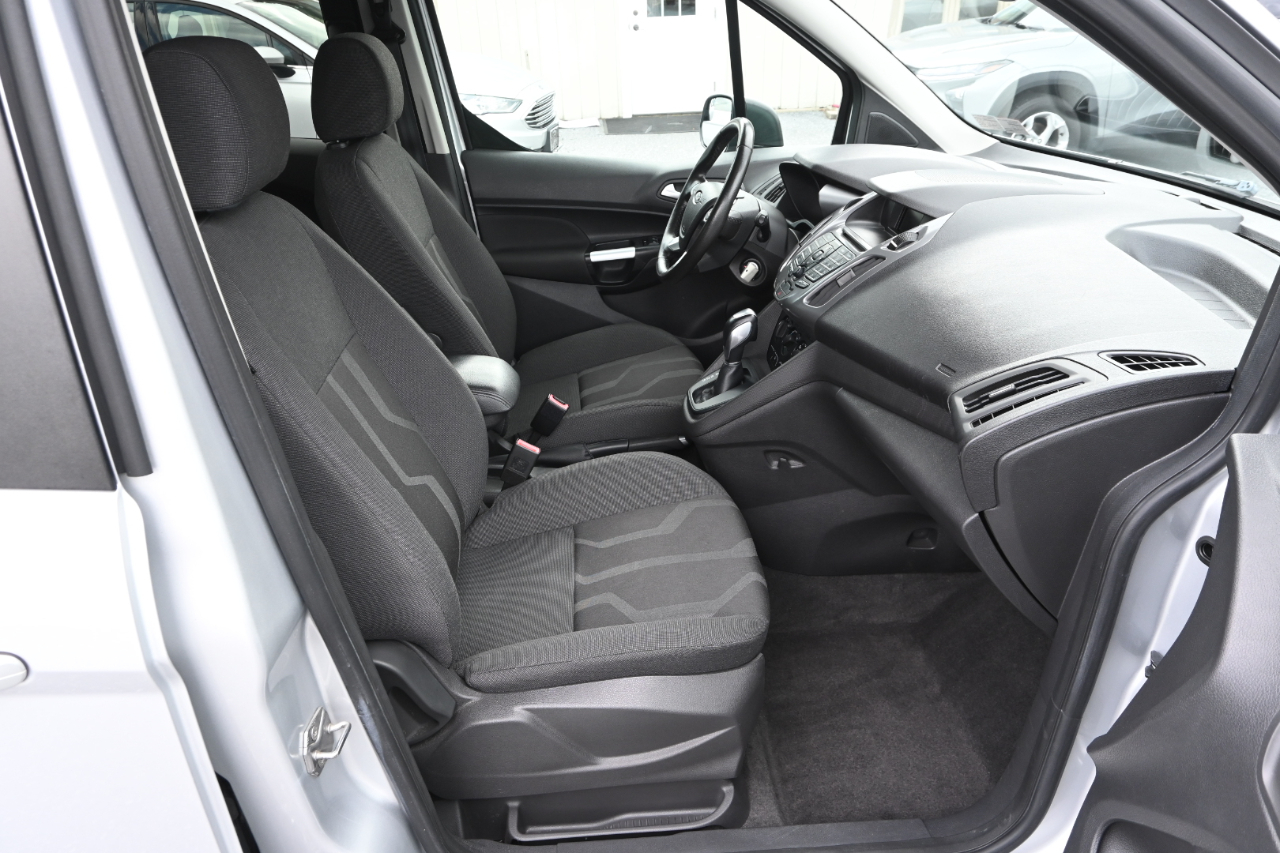 Ford Transit Connect Wagon XLT SWB w/Rear Liftgate 2017
