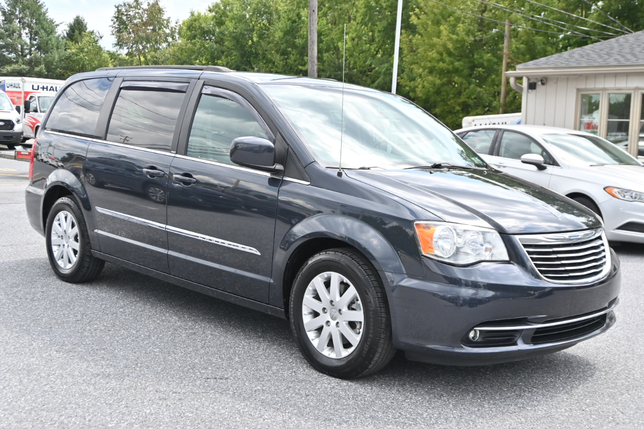 Chrysler Town & Country 4dr Wgn Touring 2014