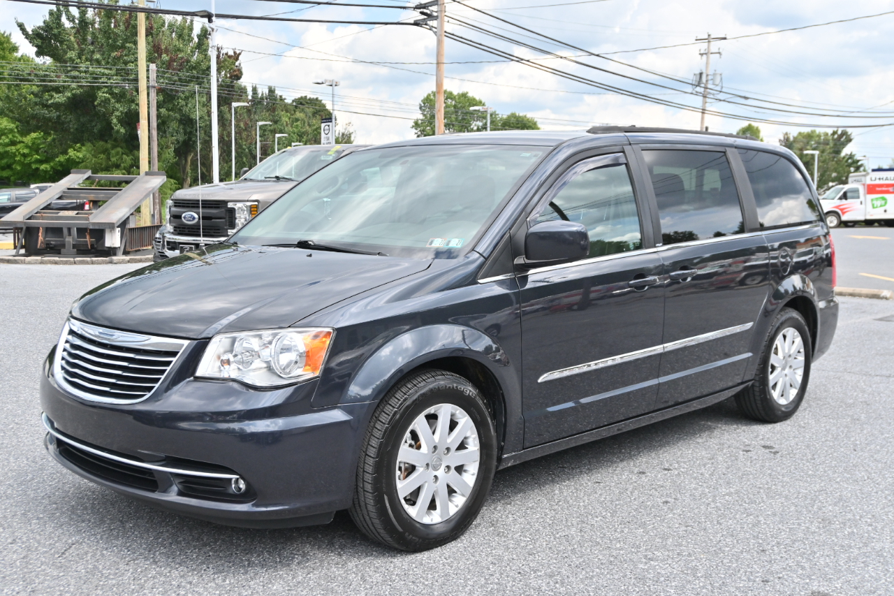 Chrysler Town & Country 4dr Wgn Touring 2014