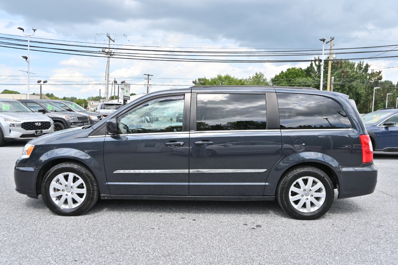 Chrysler Town & Country 4dr Wgn Touring 2014