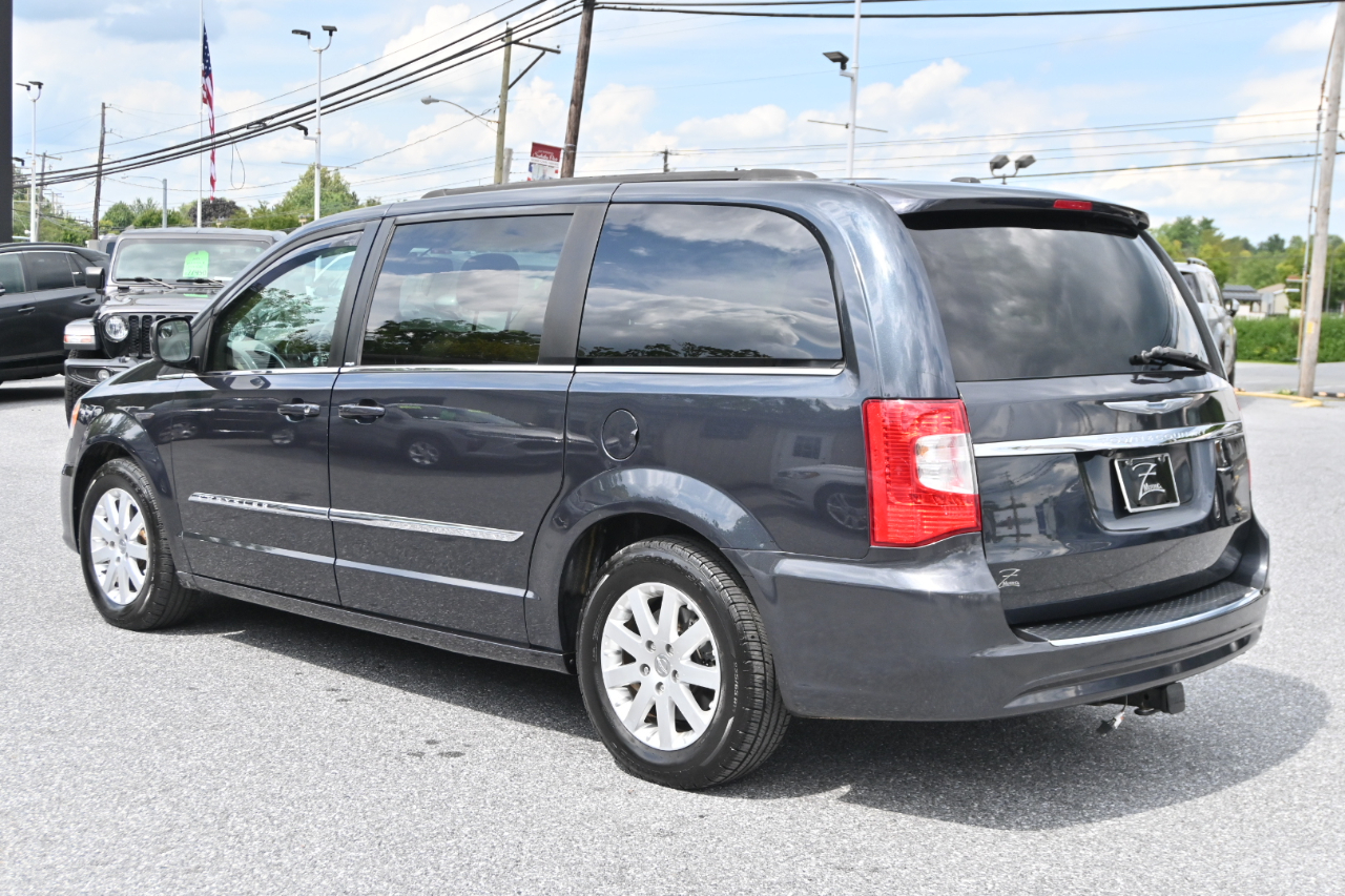 Chrysler Town & Country 4dr Wgn Touring 2014