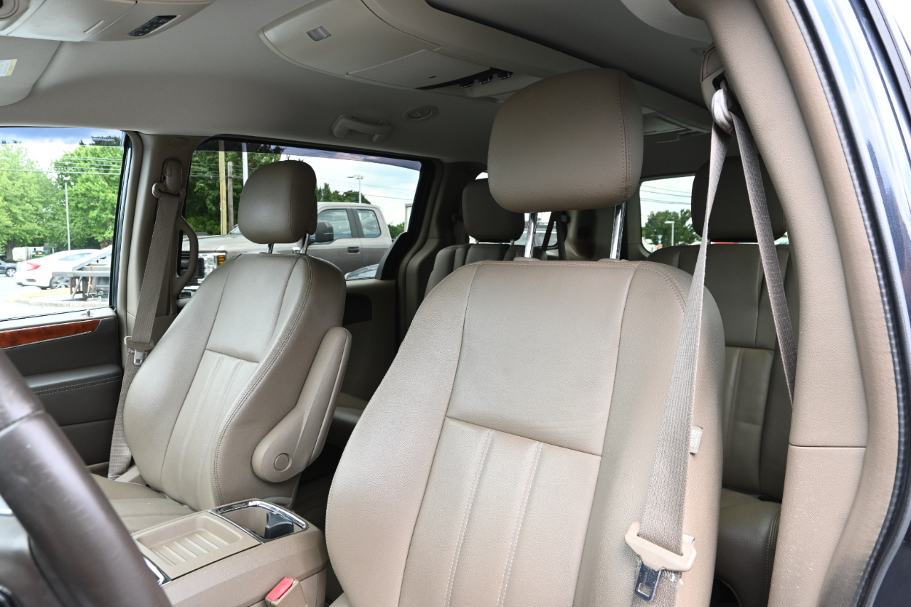 Chrysler Town & Country 4dr Wgn Touring 2014