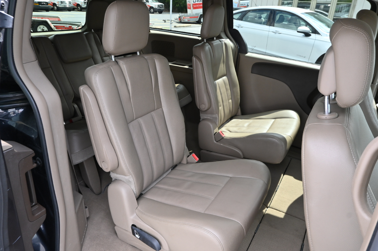 Chrysler Town & Country 4dr Wgn Touring 2014