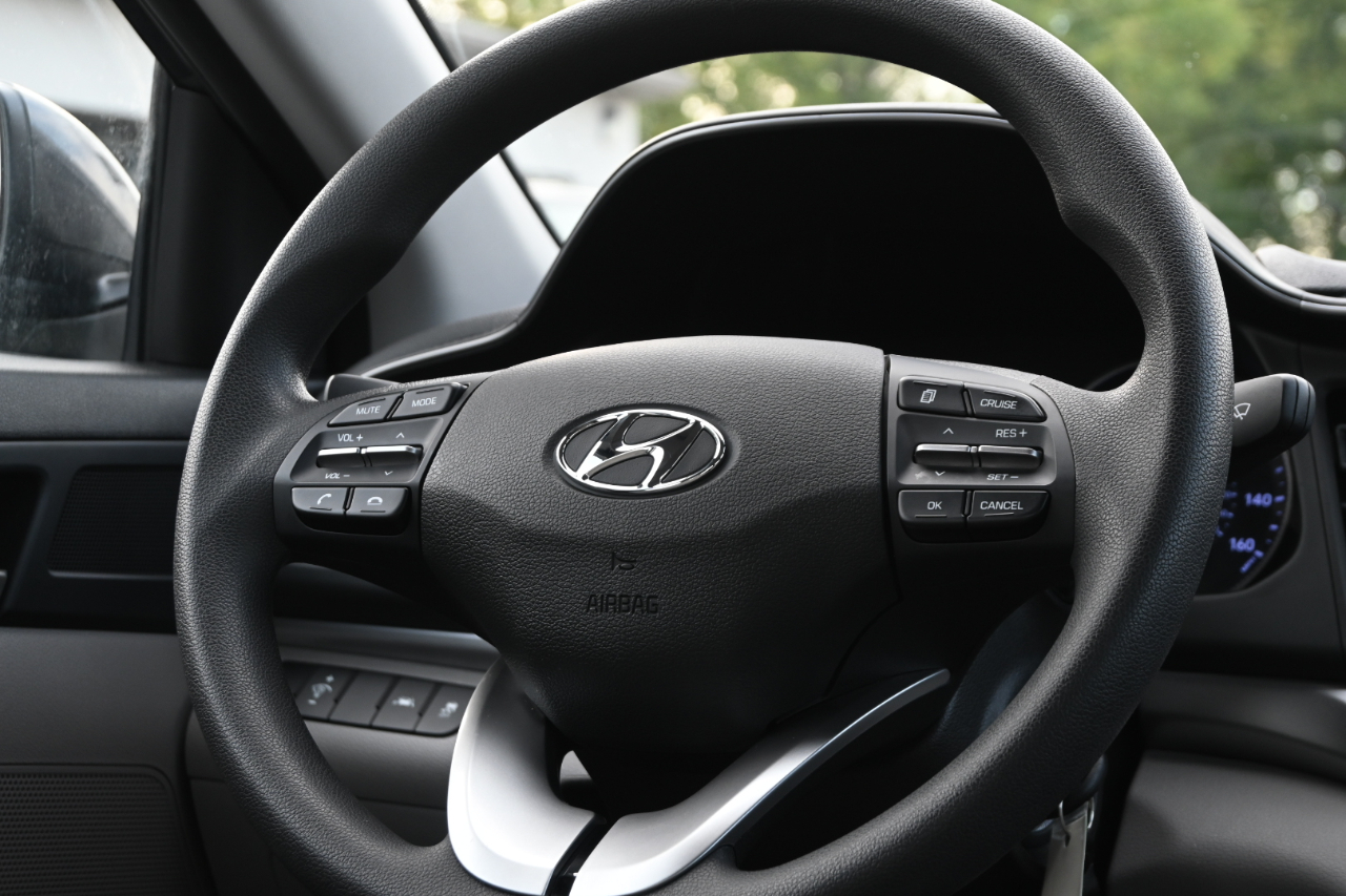 Hyundai Elantra SE IVT 2020