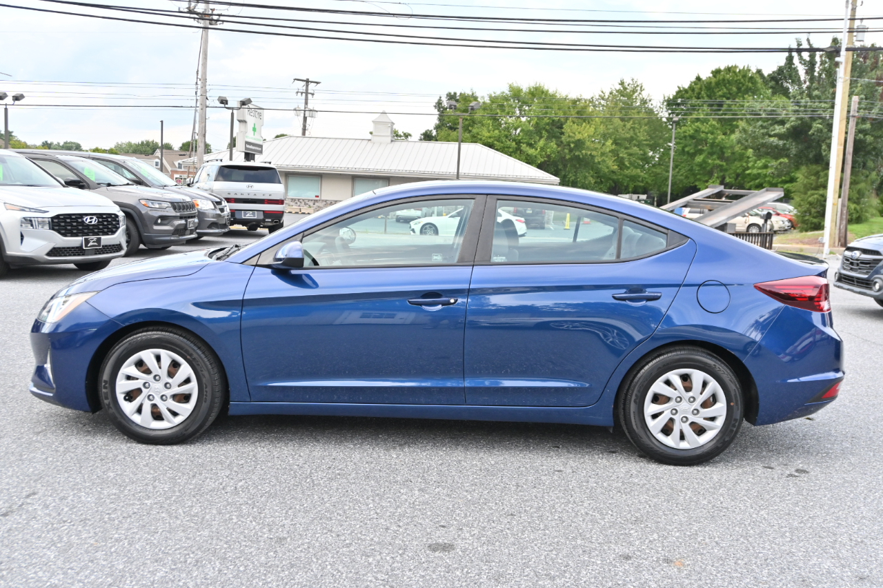 Hyundai Elantra SE IVT 2020
