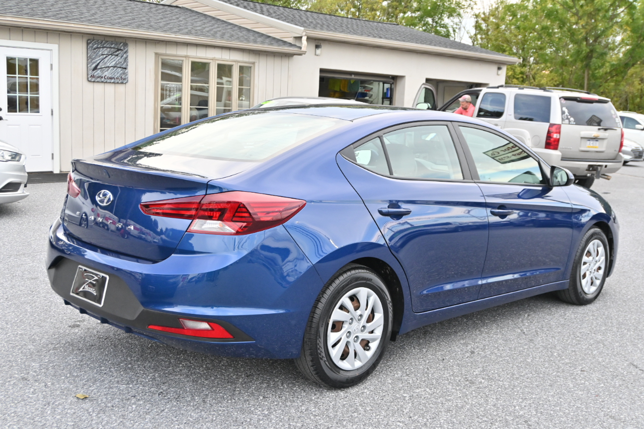 Hyundai Elantra SE IVT 2020