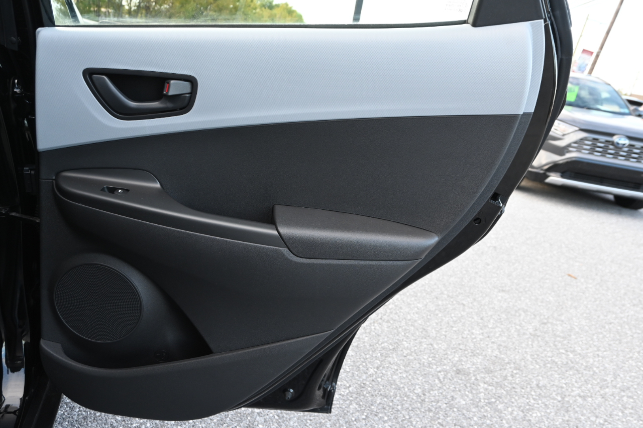 Hyundai Kona SE Auto AWD 2021