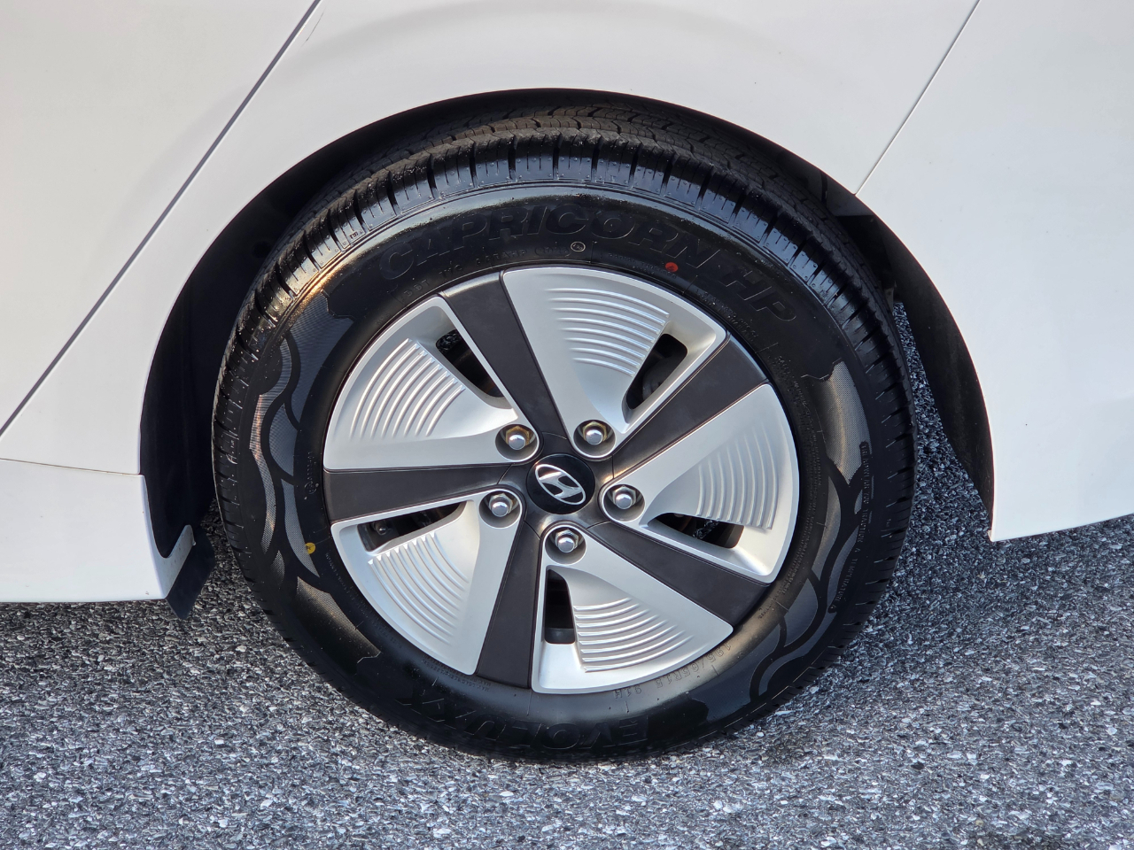 Hyundai Ioniq Hybrid Blue Hatchback 2020