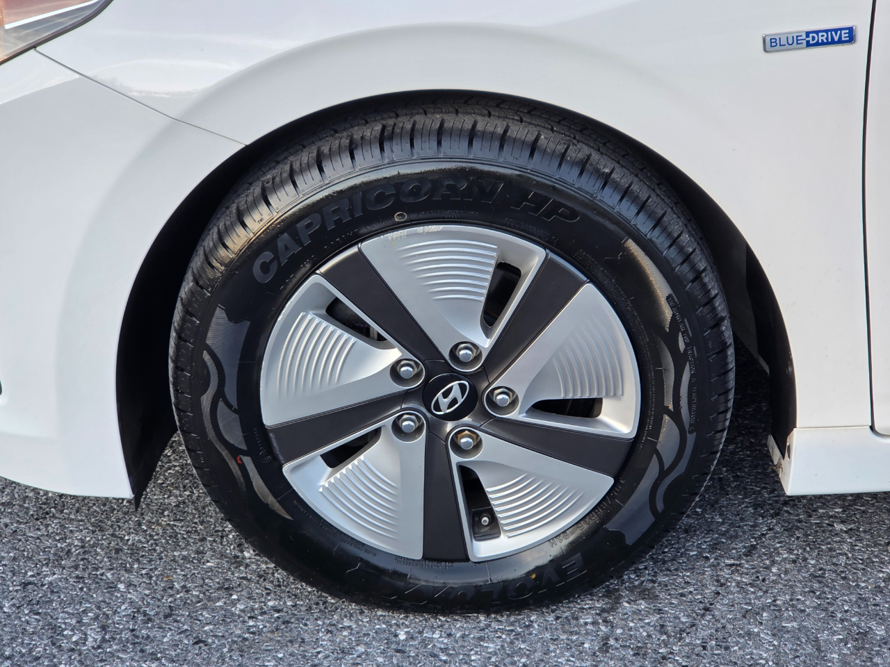 Hyundai Ioniq Hybrid Blue Hatchback 2020