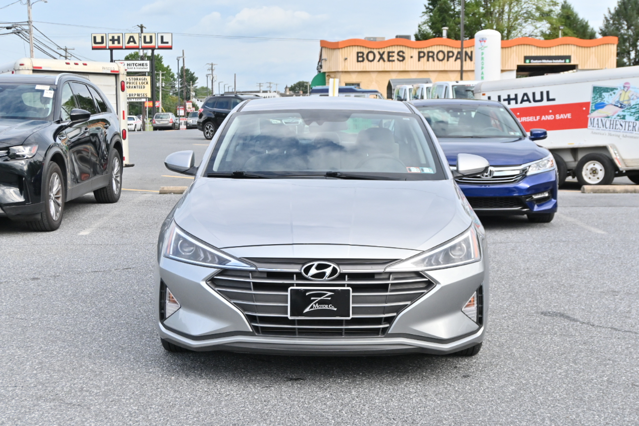 Hyundai Elantra SE 2020