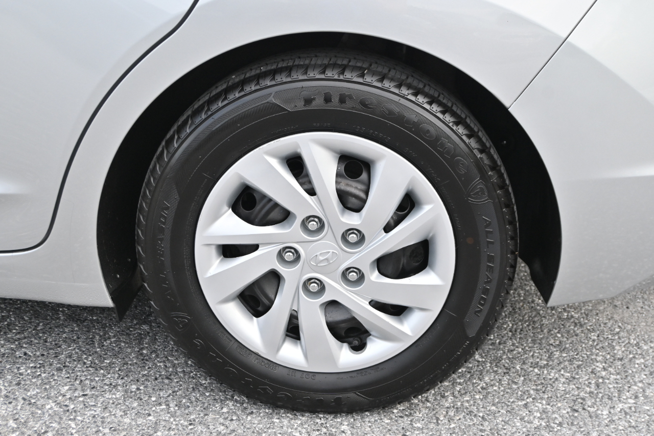 Hyundai Elantra SE 2020