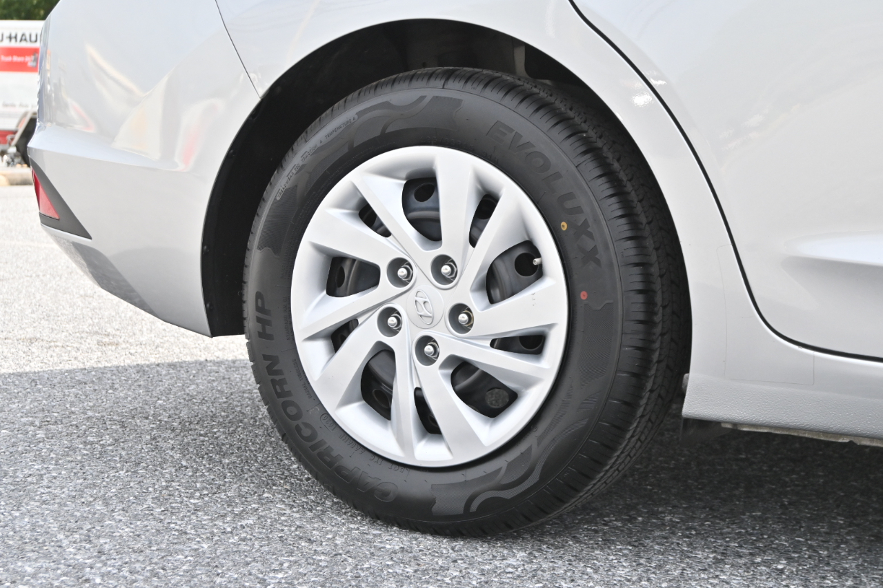 Hyundai Elantra SE 2020