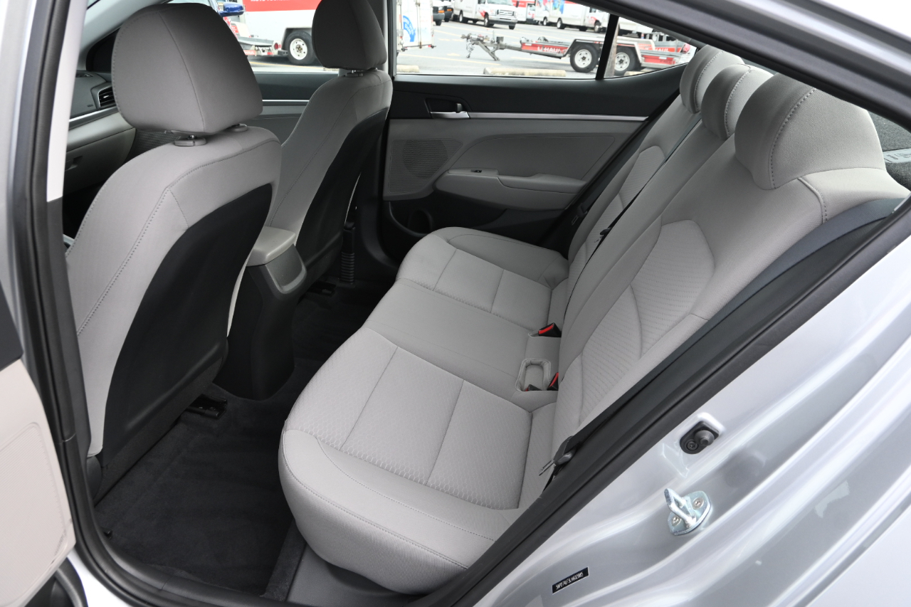 Hyundai Elantra SE 2020