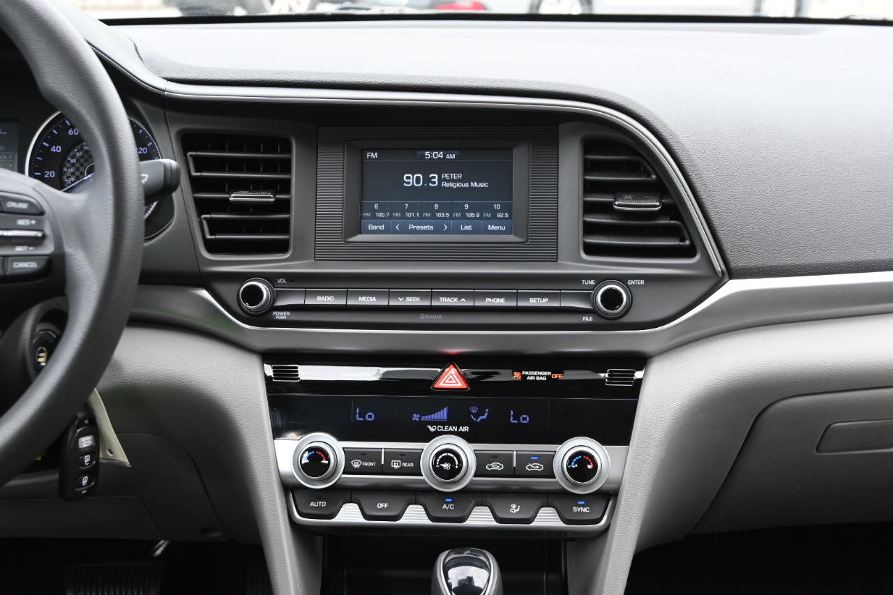 Hyundai Elantra SE 2020