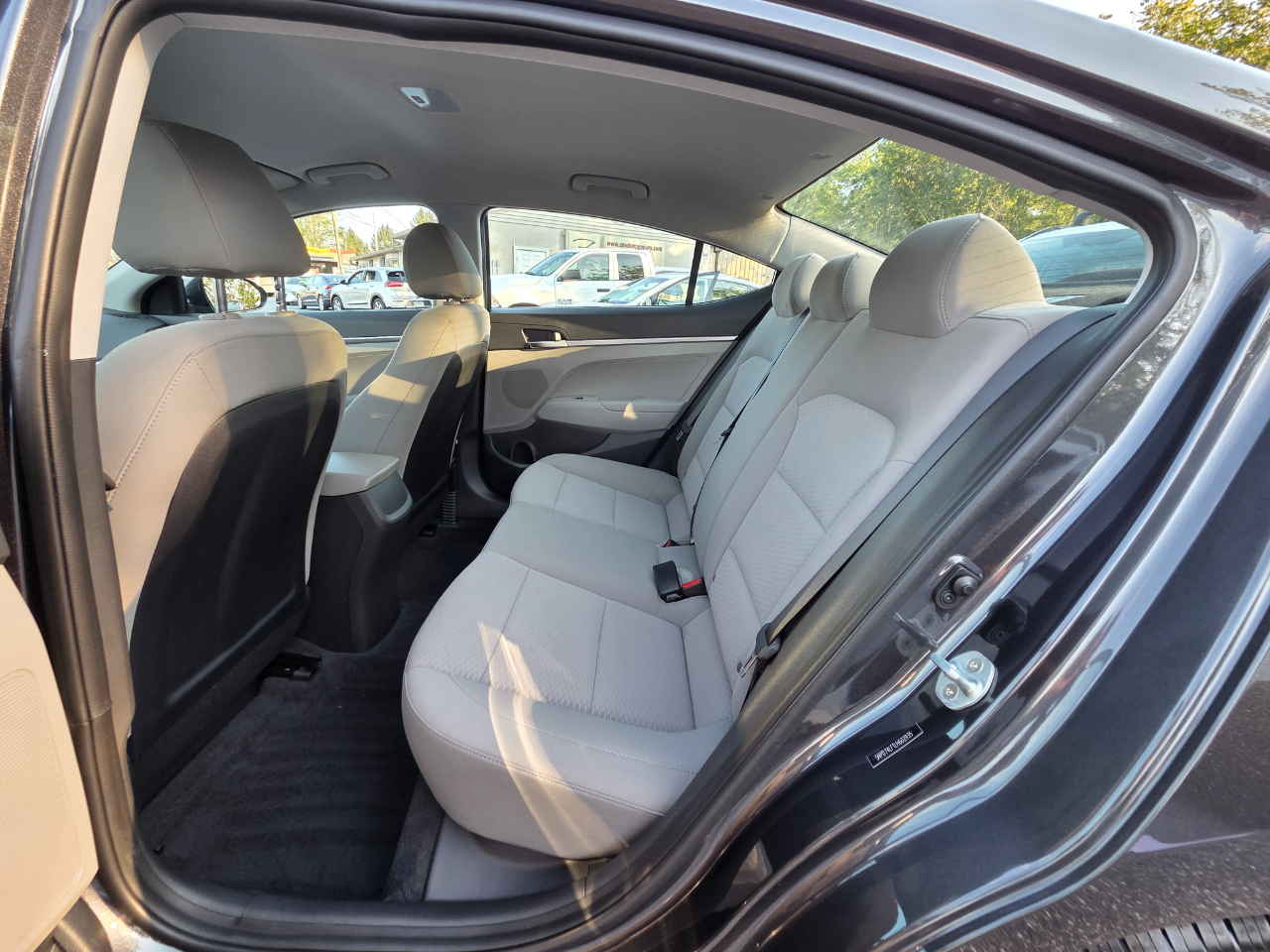 Hyundai Elantra SE 2020