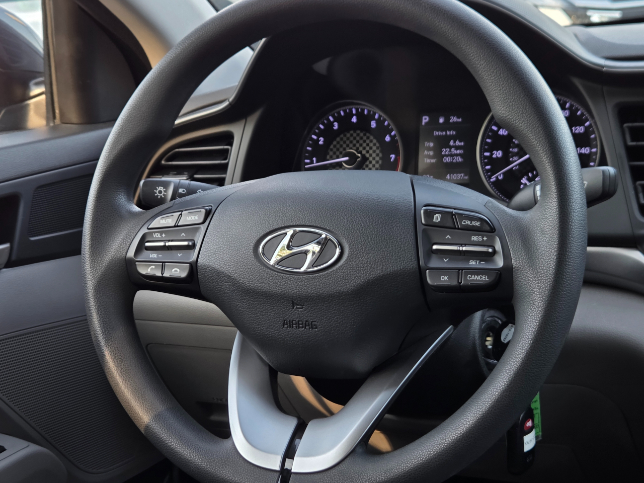 Hyundai Elantra SE 2020