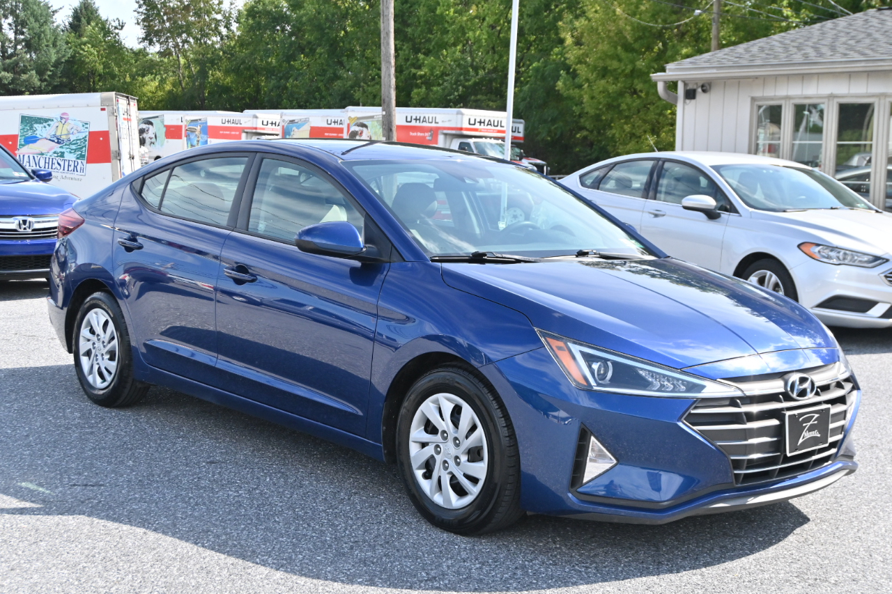 Hyundai Elantra SE 2020