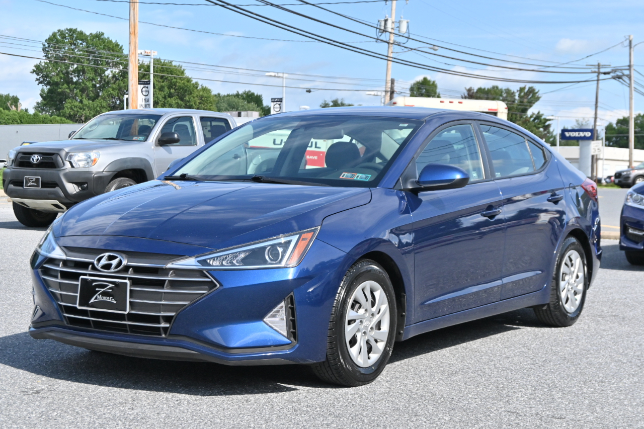 Hyundai Elantra SE 2020