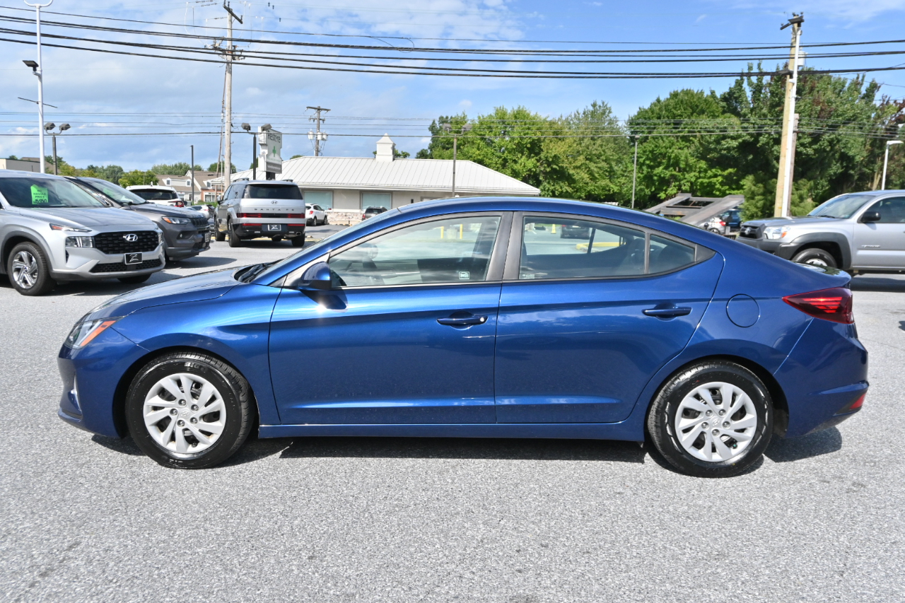 Hyundai Elantra SE 2020