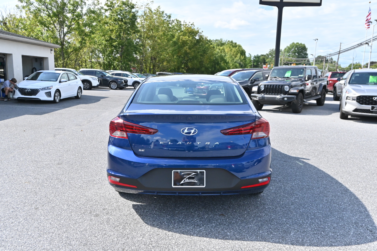 Hyundai Elantra SE 2020