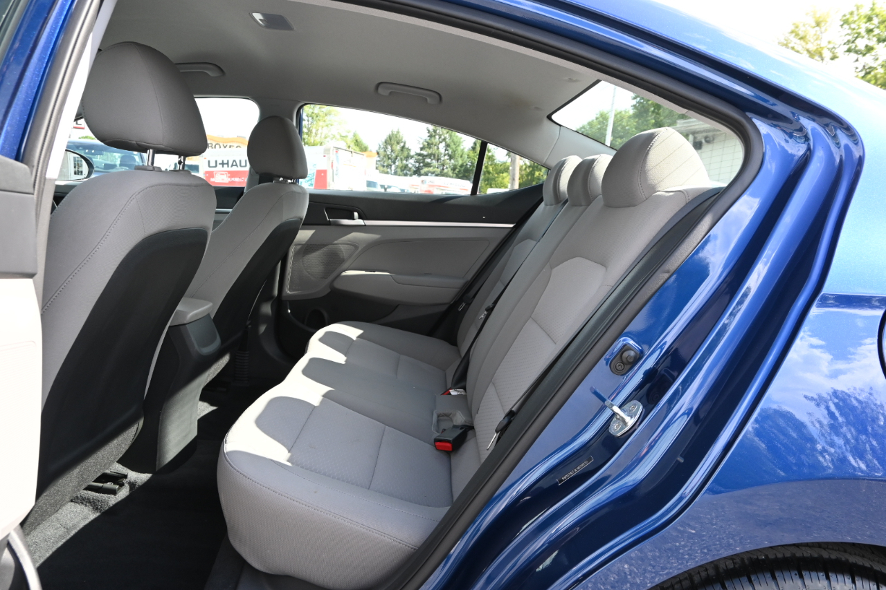 Hyundai Elantra SE 2020