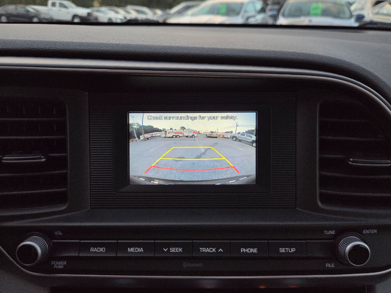 Hyundai Elantra SE 2020