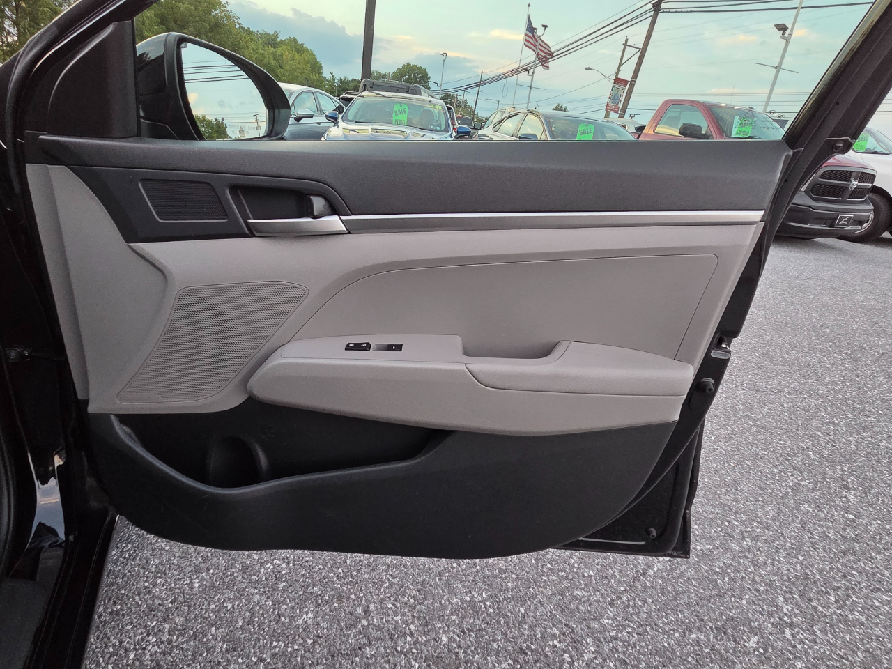 Hyundai Elantra SE 2020