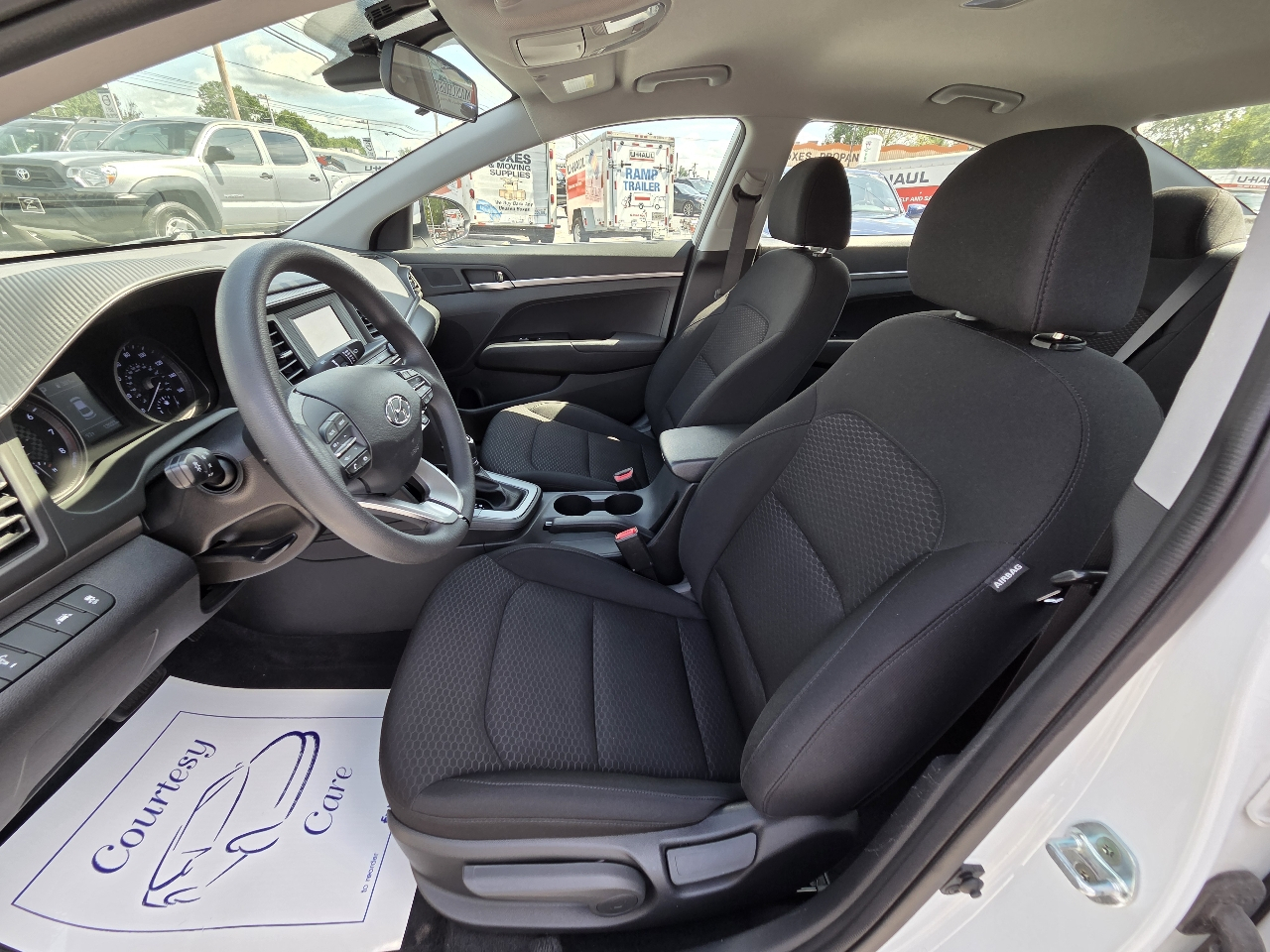 Hyundai Elantra SE 2020