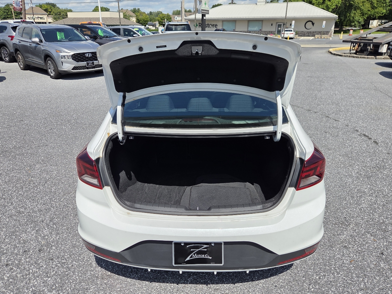 Hyundai Elantra SE 2020