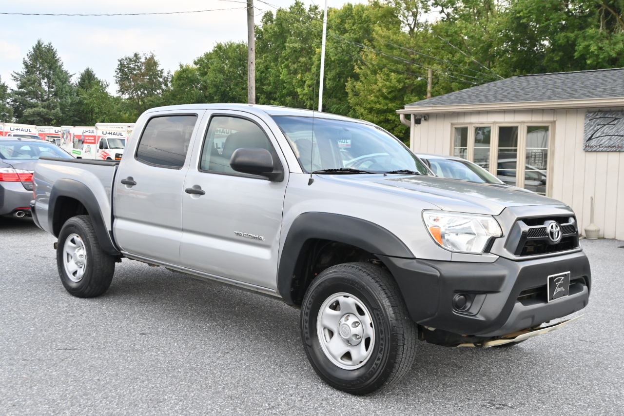 Toyota Tacoma 4WD Double Cab V6 AT (Natl) 2014