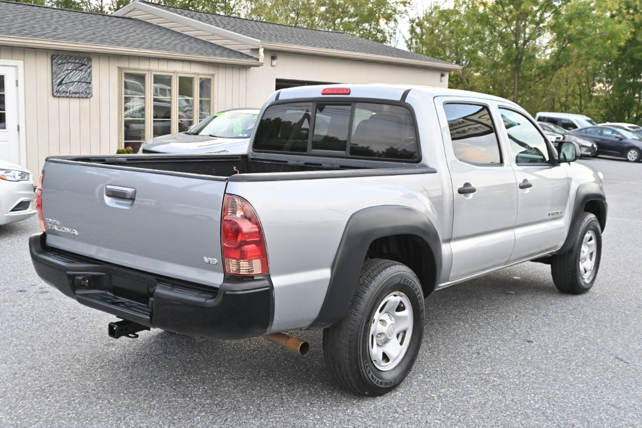Toyota Tacoma 4WD Double Cab V6 AT (Natl) 2014