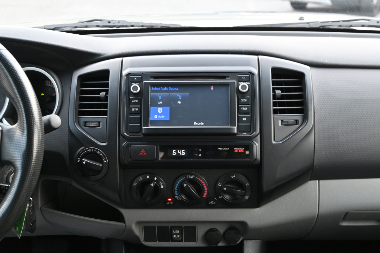 Toyota Tacoma 4WD Double Cab V6 AT (Natl) 2014