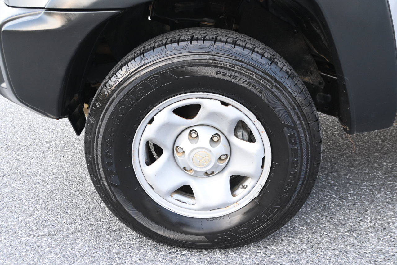 Toyota Tacoma 4WD Double Cab V6 AT (Natl) 2014