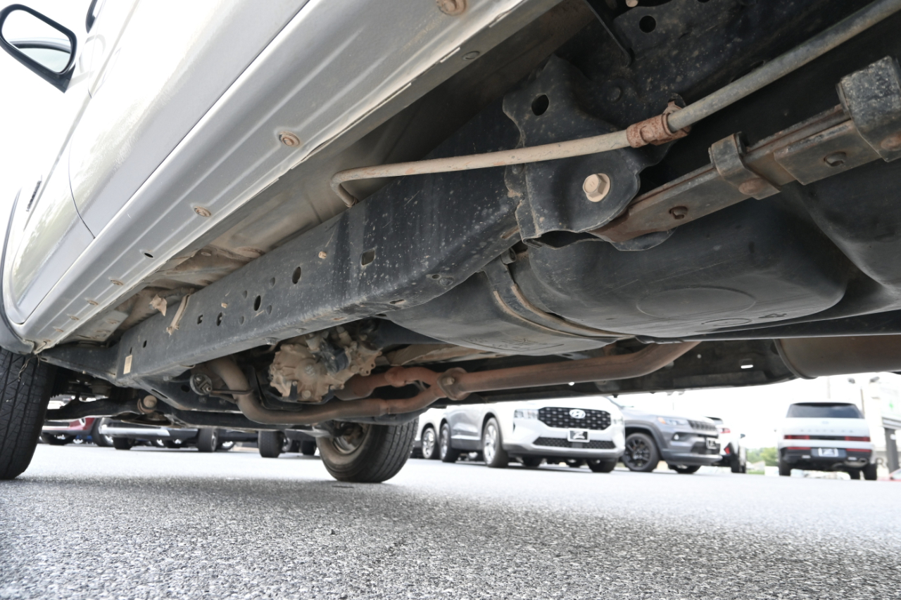 Toyota Tacoma 4WD Double Cab V6 AT (Natl) 2014