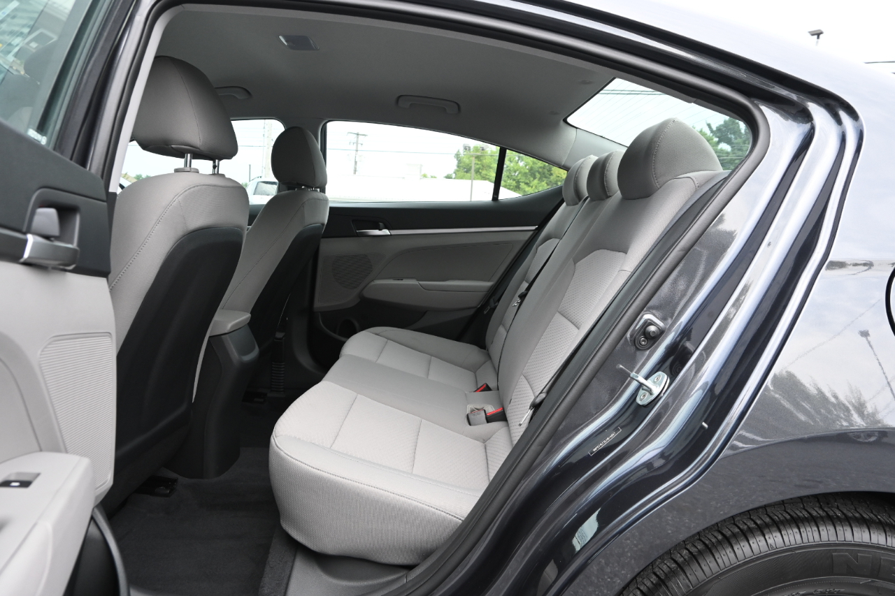 Hyundai Elantra SE IVT 2020