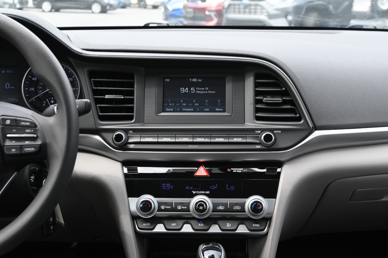 Hyundai Elantra SE IVT 2020