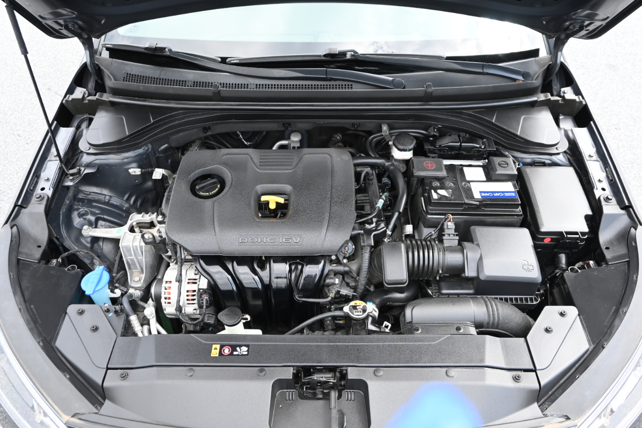 Hyundai Elantra SE IVT 2020