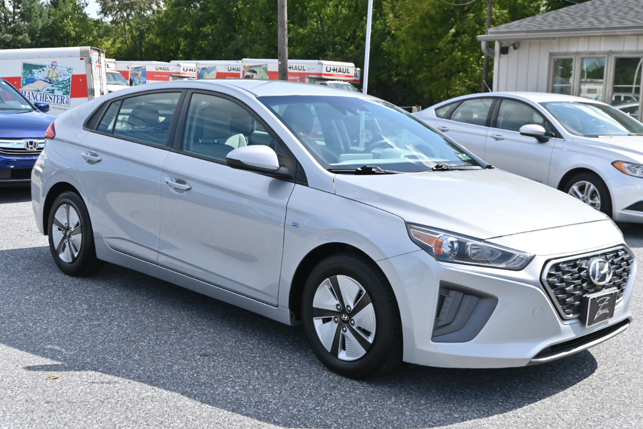 Hyundai Ioniq Hybrid Blue Hatchback 2020