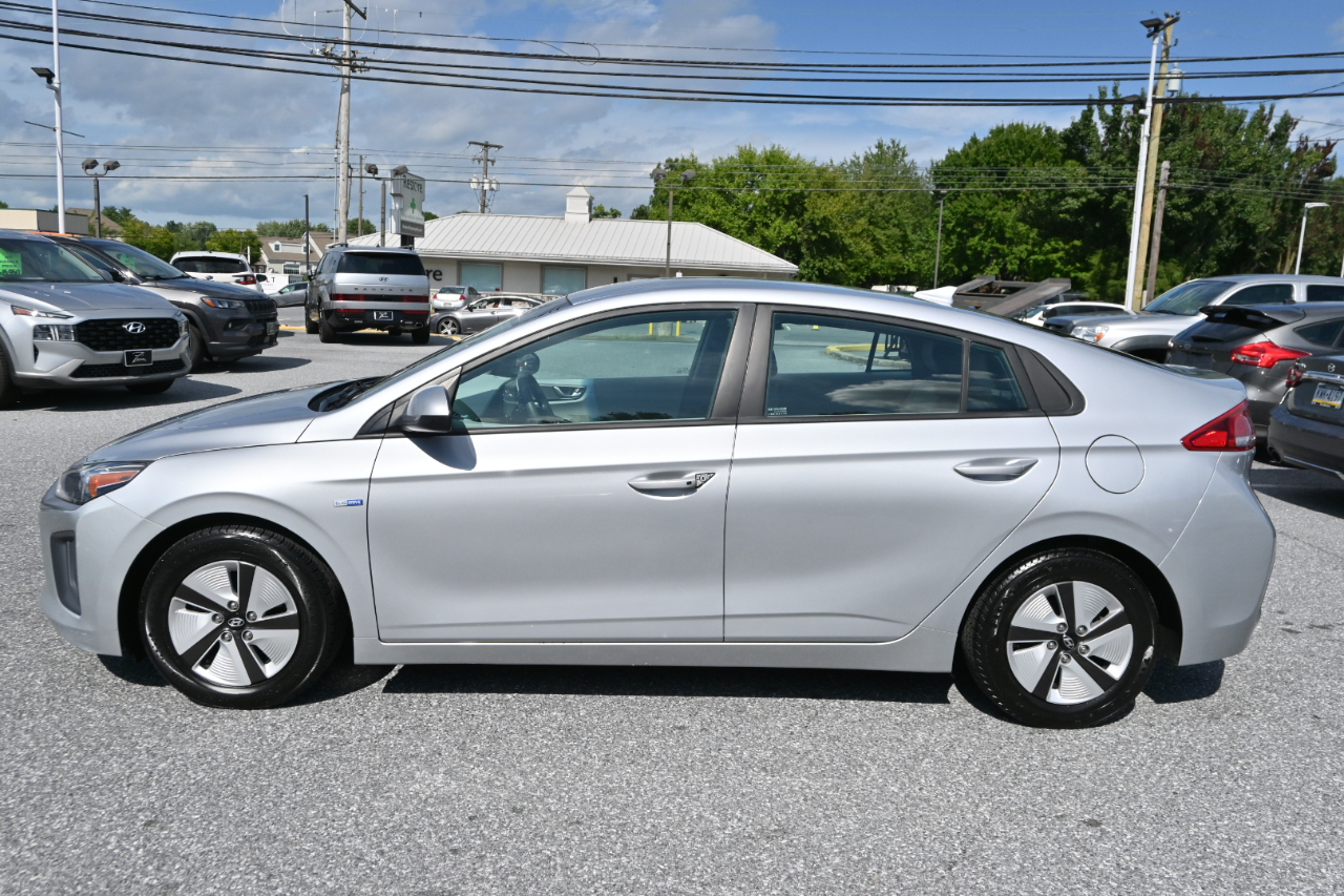 Hyundai Ioniq Hybrid Blue Hatchback 2020