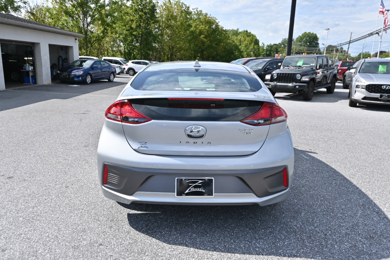 Hyundai Ioniq Hybrid Blue Hatchback 2020