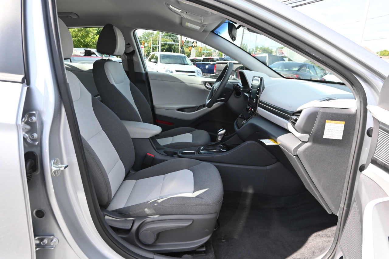 Hyundai Ioniq Hybrid Blue Hatchback 2020