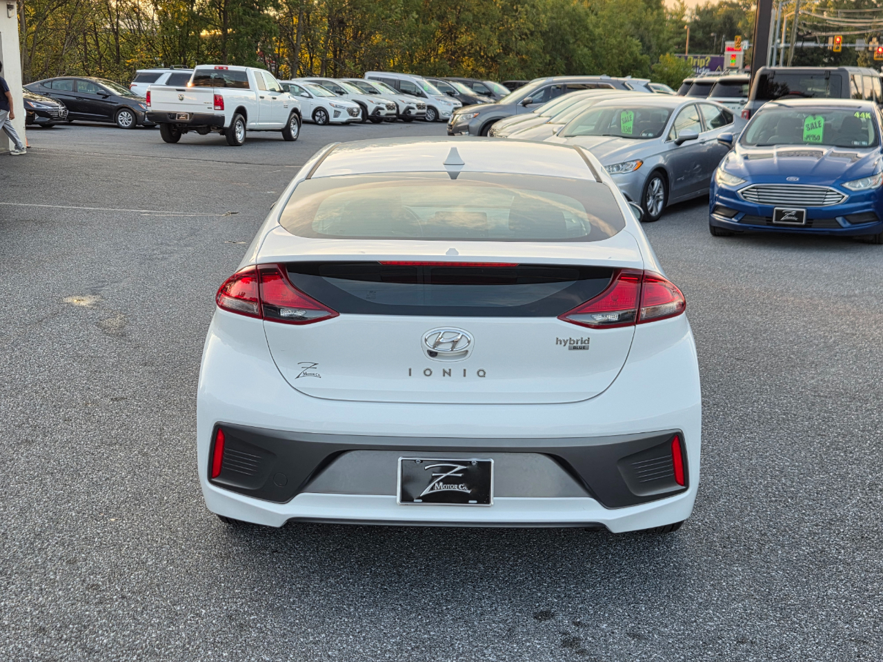Hyundai Ioniq Hybrid Blue Hatchback 2020