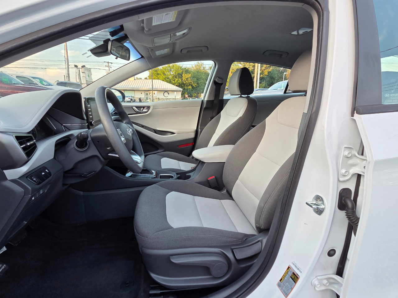 Hyundai Ioniq Hybrid Blue Hatchback 2020