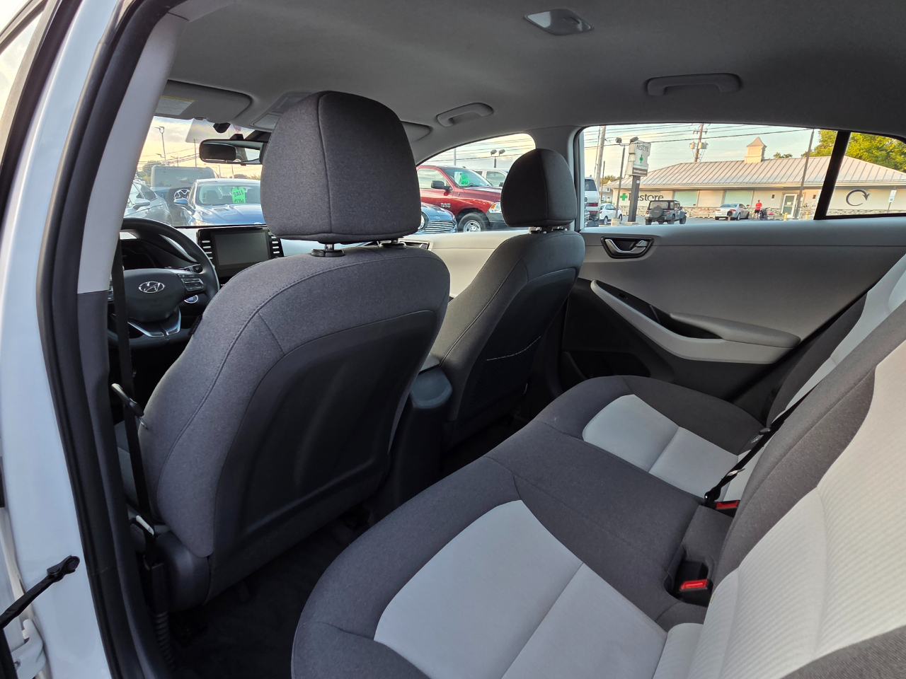 Hyundai Ioniq Hybrid Blue Hatchback 2020