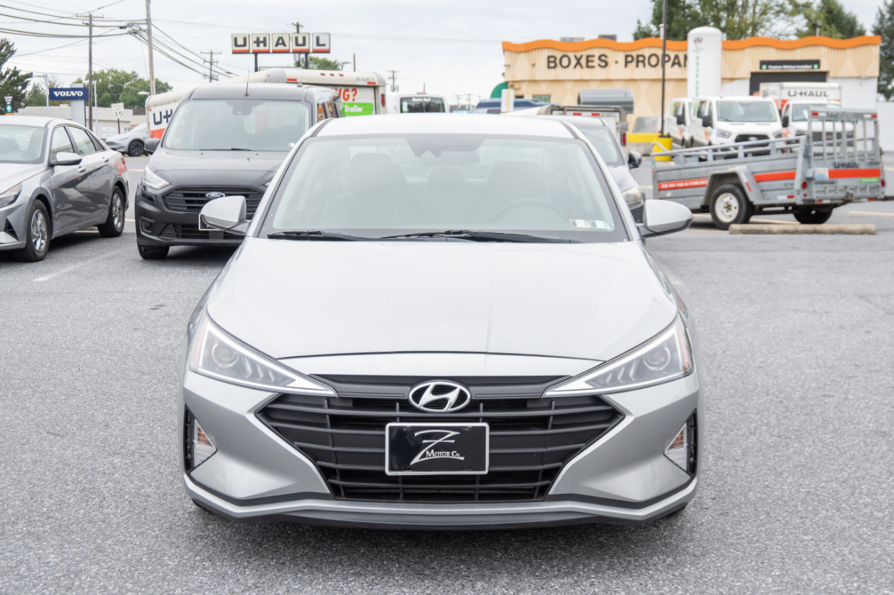 Hyundai Elantra SE 2020