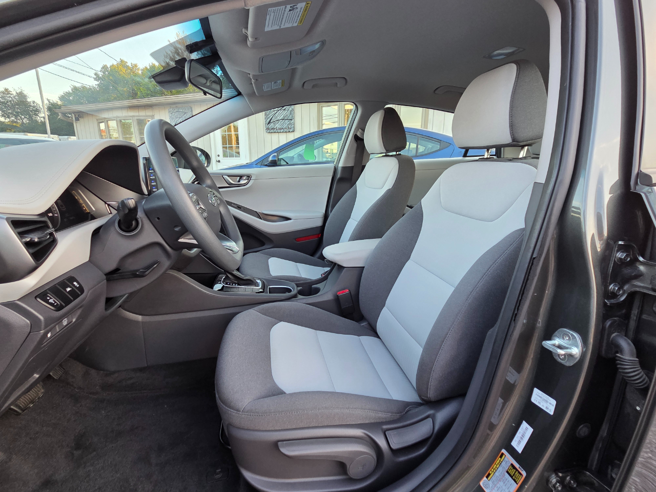 Hyundai Ioniq Hybrid Blue Hatchback 2020
