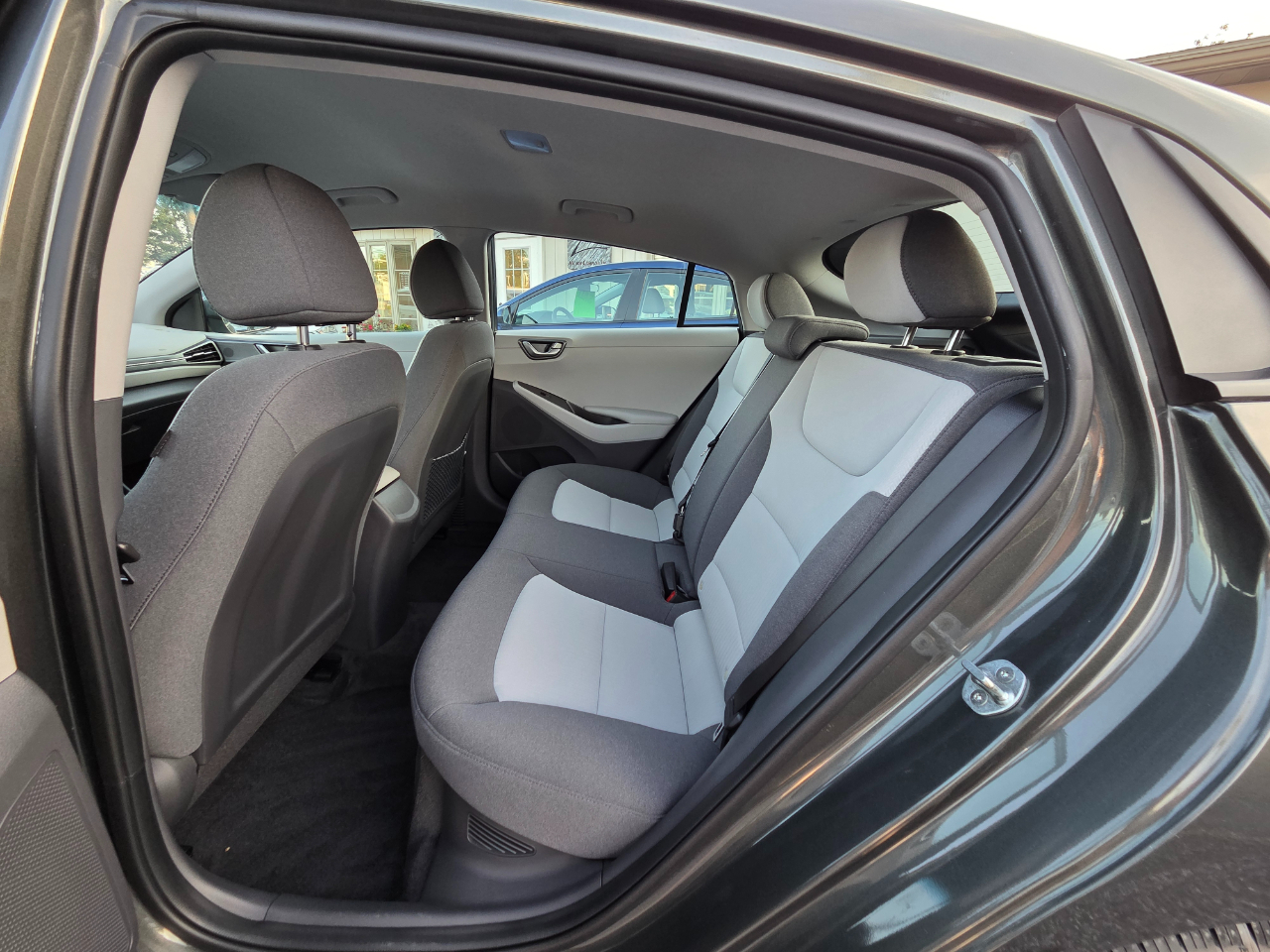 Hyundai Ioniq Hybrid Blue Hatchback 2020